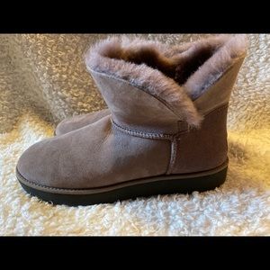 Ugh Classic Cuff Mini Boots